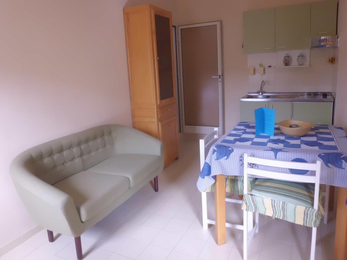 Appartamenti Teulada Di Laura Szoba fotó